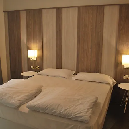 Hotel Europa-2