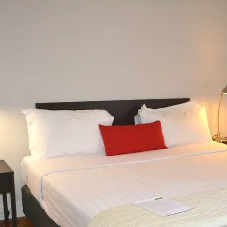 Como Court Budget Accommodation-2