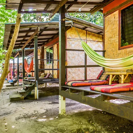 Family Song Koh Lipe-3