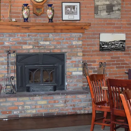 Weatherford Hotel-2