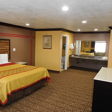 Diamond Inn-2