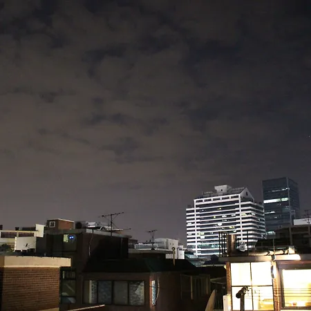 Bunk Guesthouse Hongdae-3