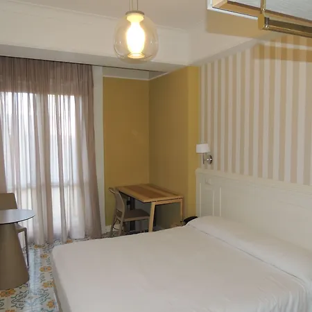 Hotel Zeus-2