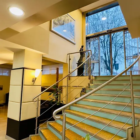 Hotel Kristall-2
