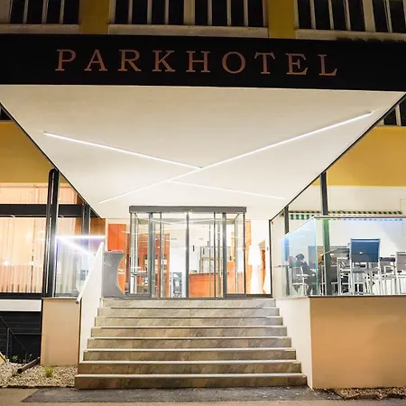 PARKHOTEL Krems-3