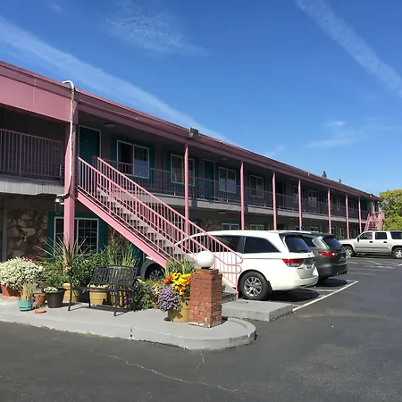 Beaverton Budget Inn-3