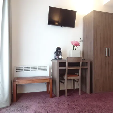 Hotel La Perle Montparnasse-2