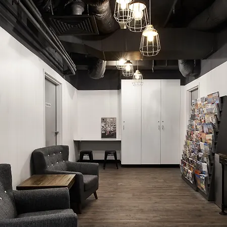 The Pod Sydney-3