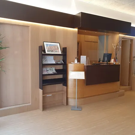 Hotel Esplugues-3