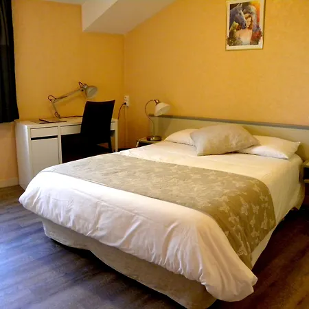 Hotel Du Chateau-3