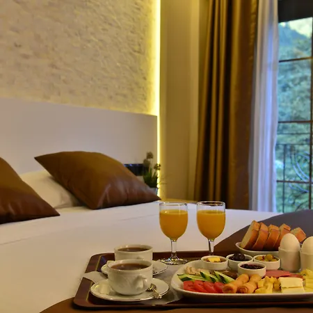 Inanlar Deluxe Hotel & Bungalow-3
