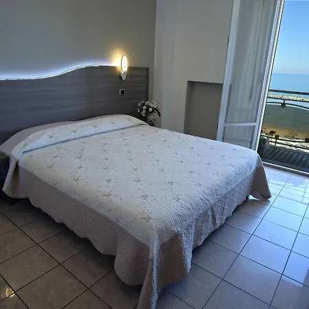 Hotel La Perla-3