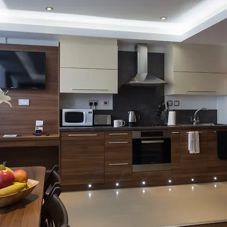 Livin' Serviced Apartments-3