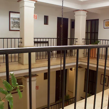 Hotel Real Alma-2