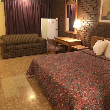 Americas Premier Inn-3
