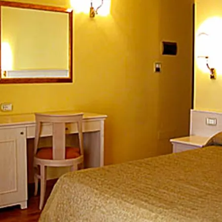 Albergo Teatro Romano-3