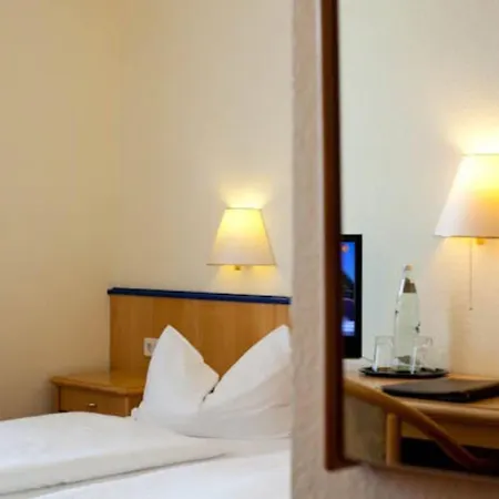 Sporthotel Malchow Hotel Garni HP ausgeschlossen-3