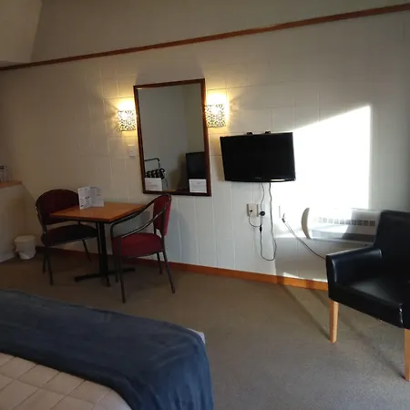 The Redwood Hotel-2