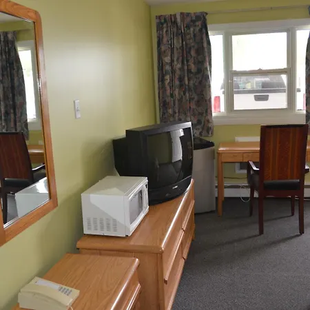 Coachman Inn-3