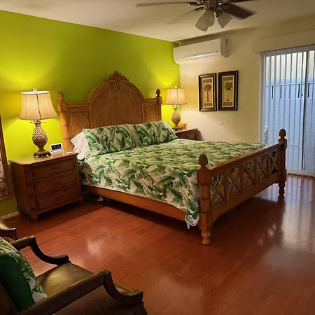 Casa Larrea Inn-2