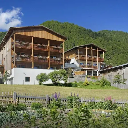 Hotel Edelweiss-2