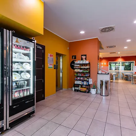 B&B Hotel Roma Pietralata Tiburtina-3