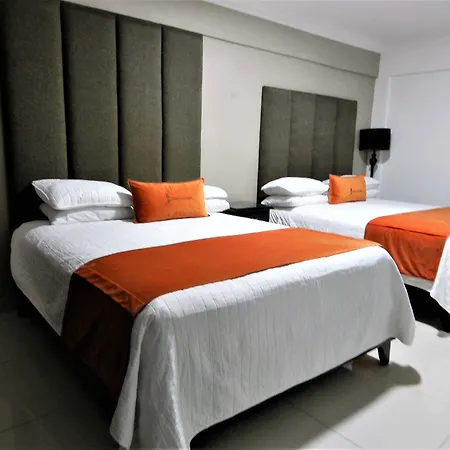 Hotel La Colonia-2