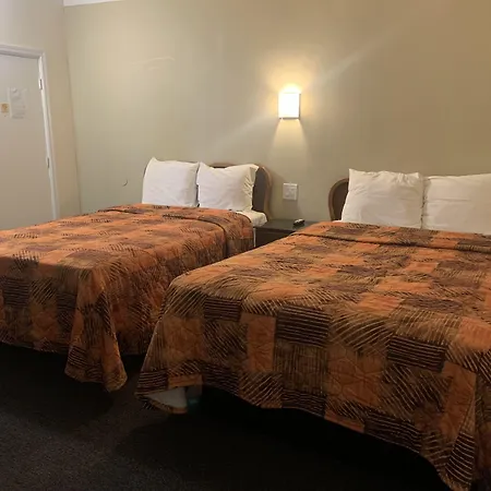 Ventura Beach House Motel-3