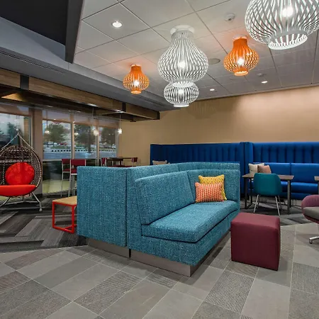 Tru By Hilton Columbus Airport-3