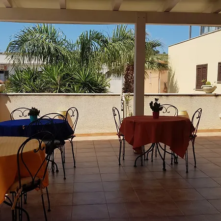 Mariposa B&B-3