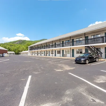 Rodeway Inn Gorham Riverside-2
