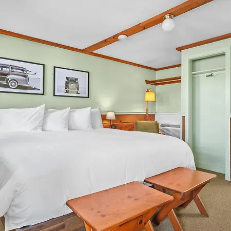 Mid-Town Motel-2