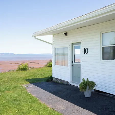 The Breeze Motel-3