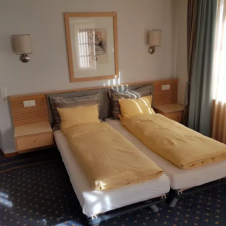 City Hotel-2