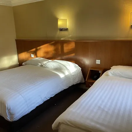 Orchard Hotel-3