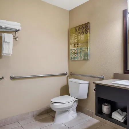 Best Western Long Beach Inn-3
