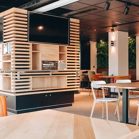 Vertice Roomspace-2