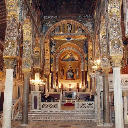 Into Palermo B&B-3