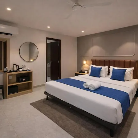 Qotel Comfort Golden Saffron - Hotel In Punjabi Bagh Near Metro-3