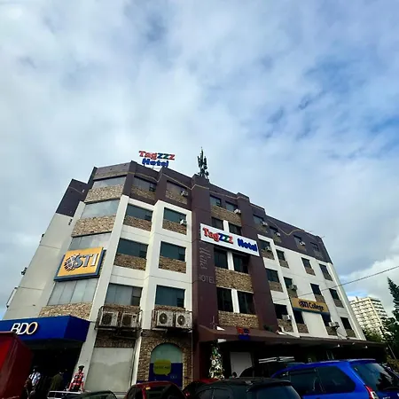 Tagzzz Hotel Powered By Cocotel-2