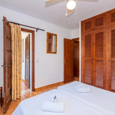Apartamentos Son Bou Gardens By MENORCARENTALS-3