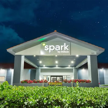 Spark By Hilton Ponce-2