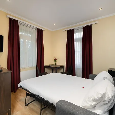 Swiss Inn & Apartments-2
