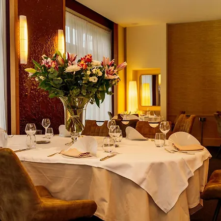 Logis Hotel Le Parc-3