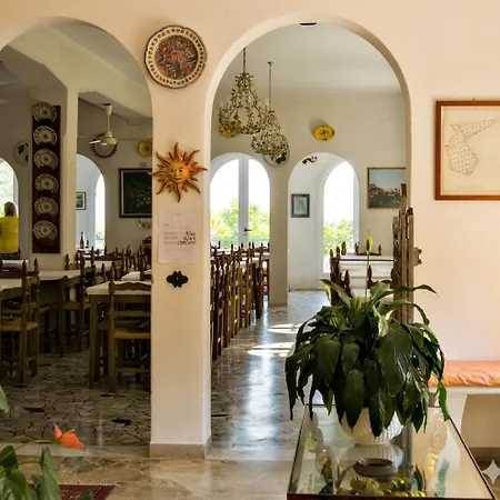 Hotel Villa Furia-3