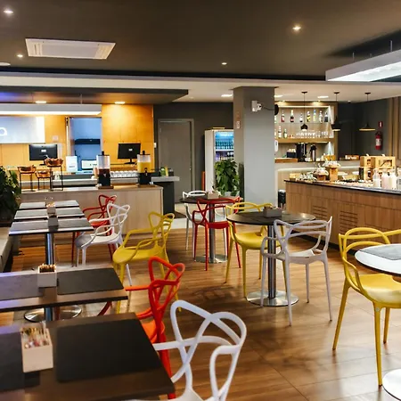 Aera São José Floripa - Hotel com café da manhã a 10 min do CentroSul-2