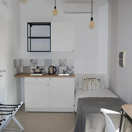 Al Faro Bianco B&B e Residence con parcheggio-3