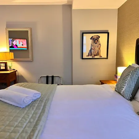 Goswell House Hotel Central Windsor-3