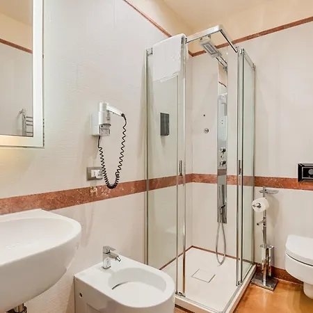 Aurora Garden Lodging - Rooms & Apartment-3