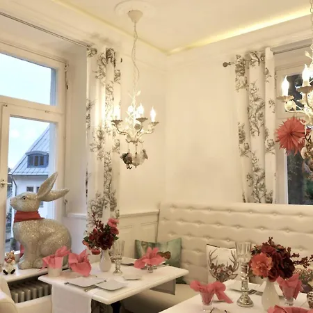 Boutiquehotel Villa Rosenhof-3